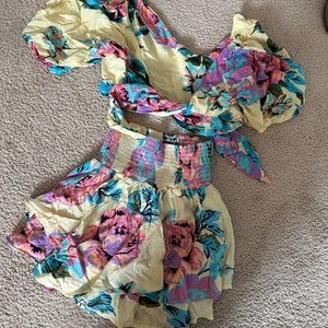 Maaji beach set skirt and cropped top